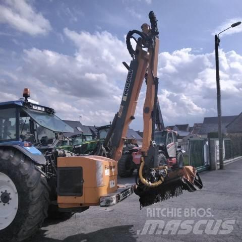 Rousseau FULGOR 850 Χορτοκοπτικά και κορυφολόγοι βοσκοτόπων