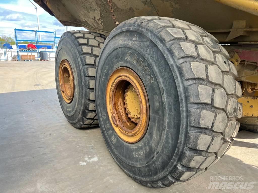 CAT 740 Σπαστό Dump Truck ADT