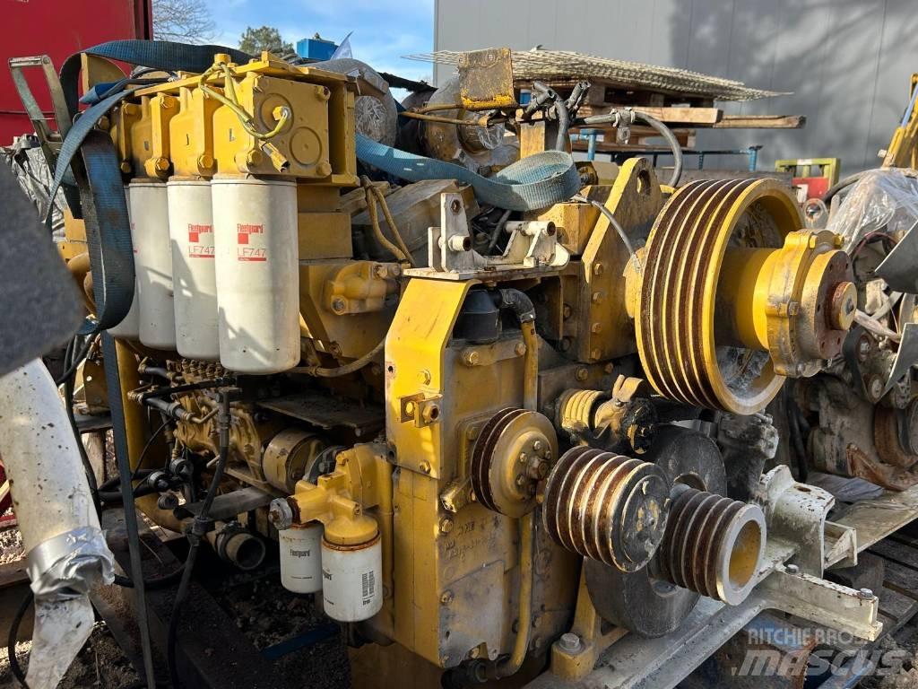 Komatsu SA12V140 Κινητήρες