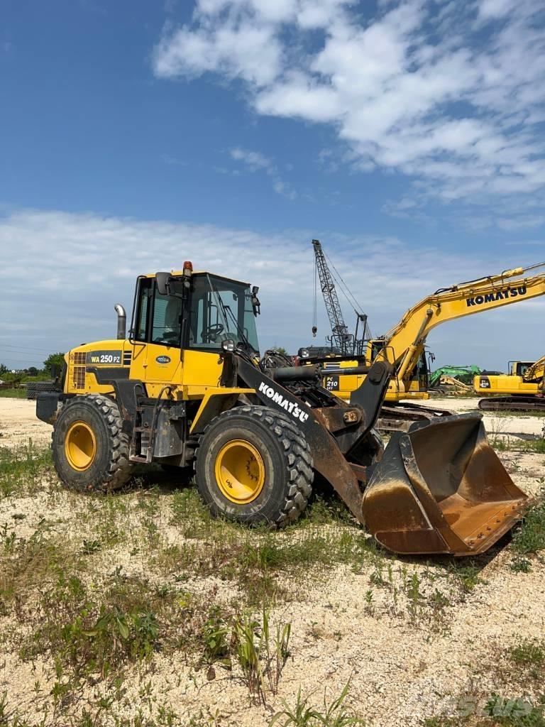 Komatsu WA 250 PZ-6 Φορτωτές με λάστιχα (Τροχοφόροι)