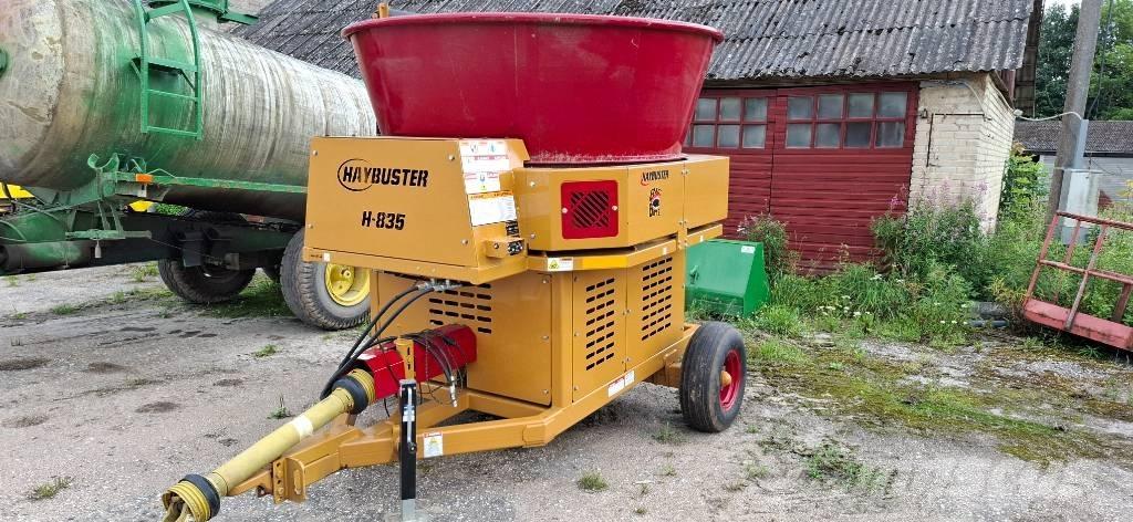 Haybuster H-835 Τεμαχιστές, κόπτες και ξετυλιχτές δεμάτων