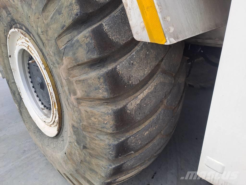 Grove RT890E Γερανοί ανώμαλου εδάφους