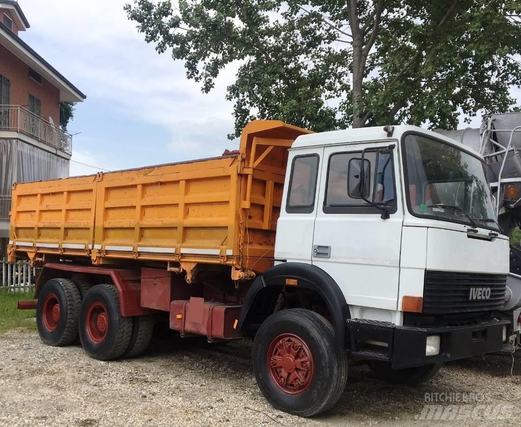 Iveco 330-26 Φορτηγά Ανατροπή