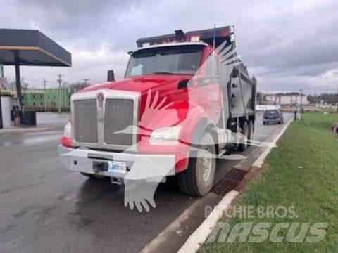 Kenworth T880 Φορτηγά Ανατροπή