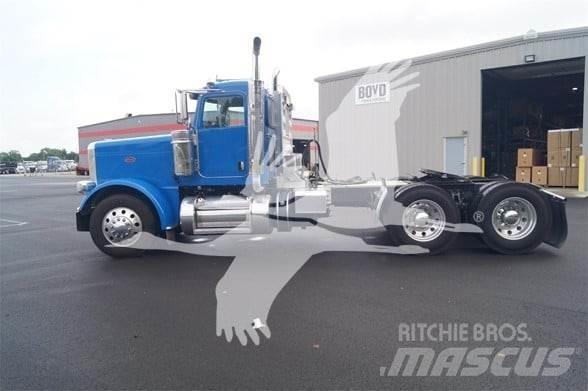 Peterbilt 389 Τράκτορες