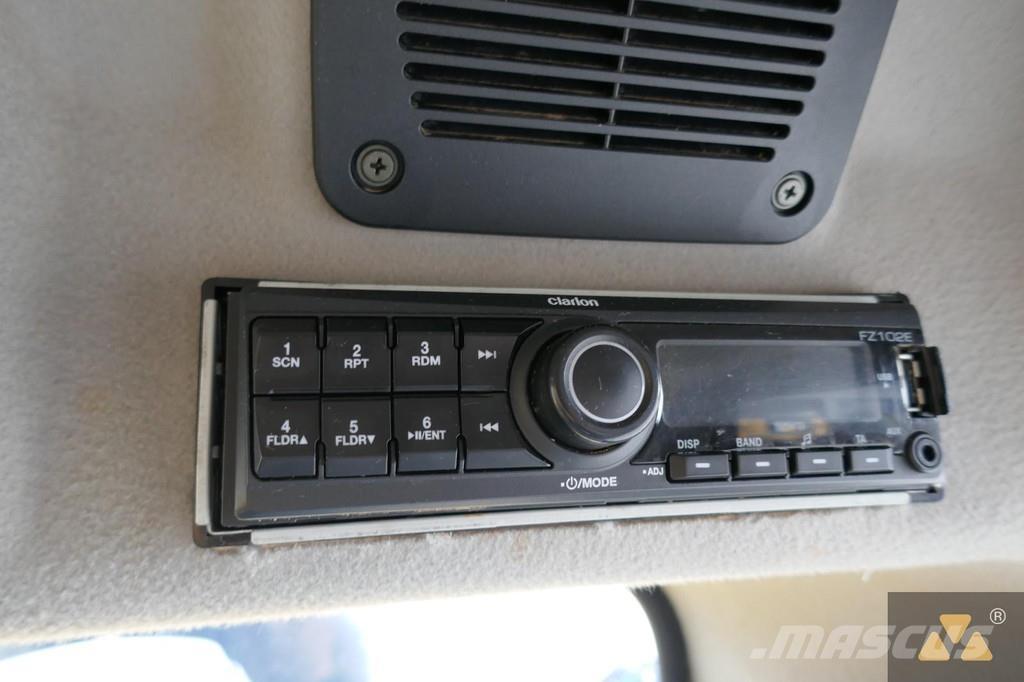 CAT 320FL Εκσκαφείς με ερπύστριες