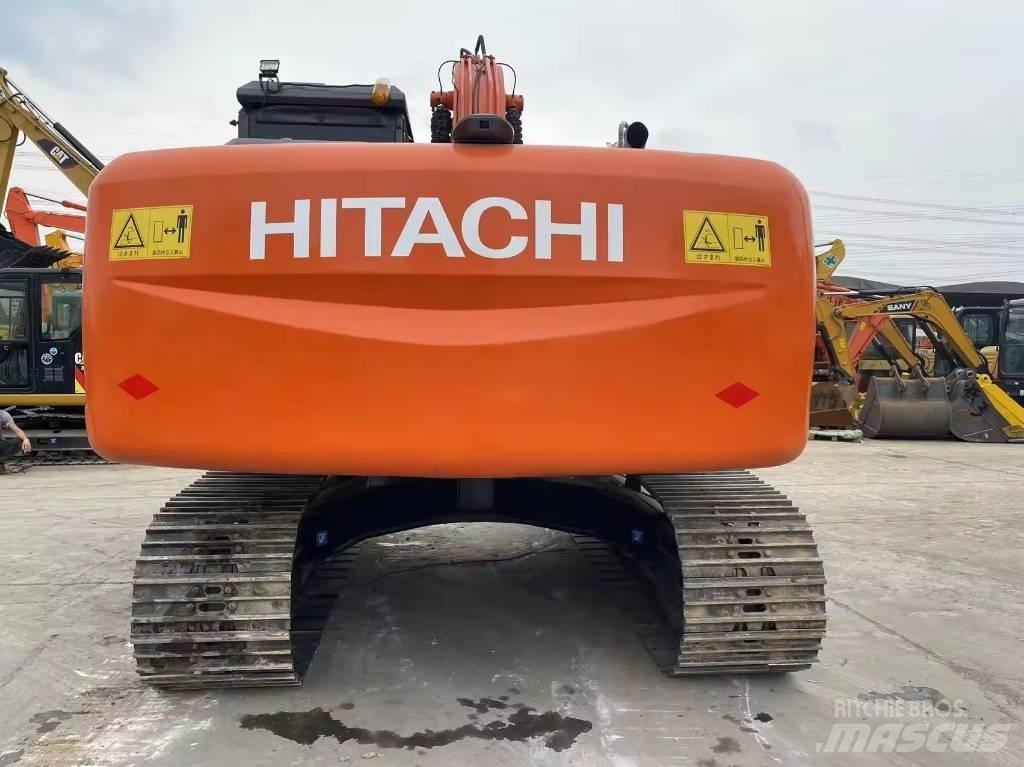 Hitachi ZX 200 Εκσκαφείς με ερπύστριες