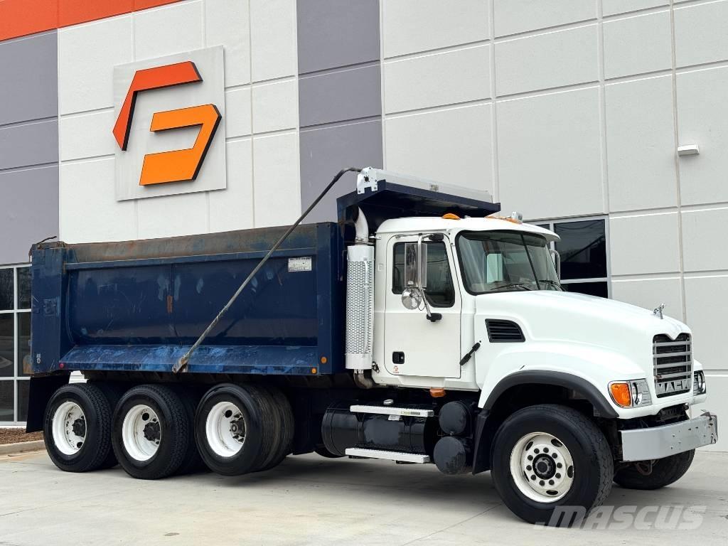 Mack CV 713 Φορτηγά Ανατροπή