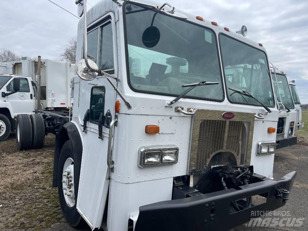 Peterbilt 320 Φορτηγά Σασί