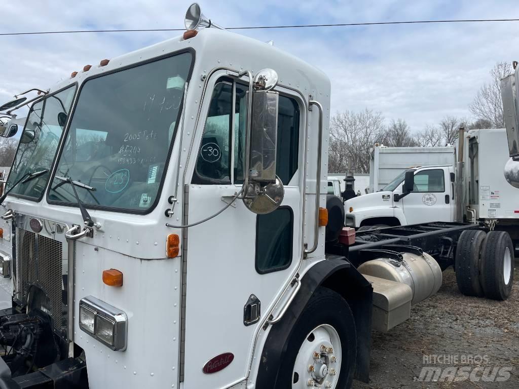 Peterbilt 320 Φορτηγά Σασί