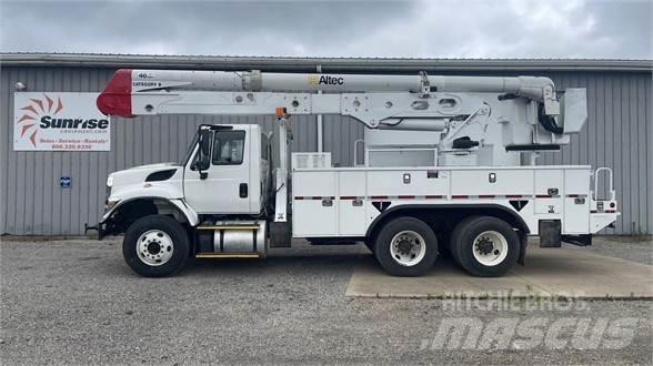 Altec AA55E Εναέριες πλατφόρμες τοποθετημένες σε φορτηγό
