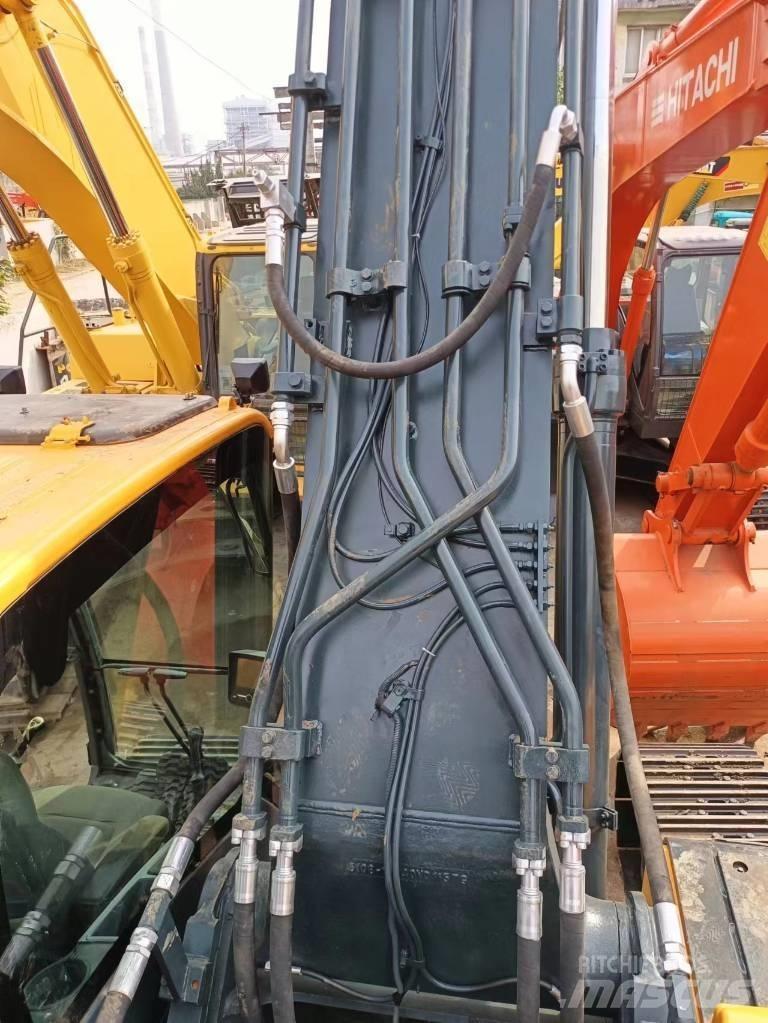 Hyundai 305-9 Εκσκαφείς με ερπύστριες