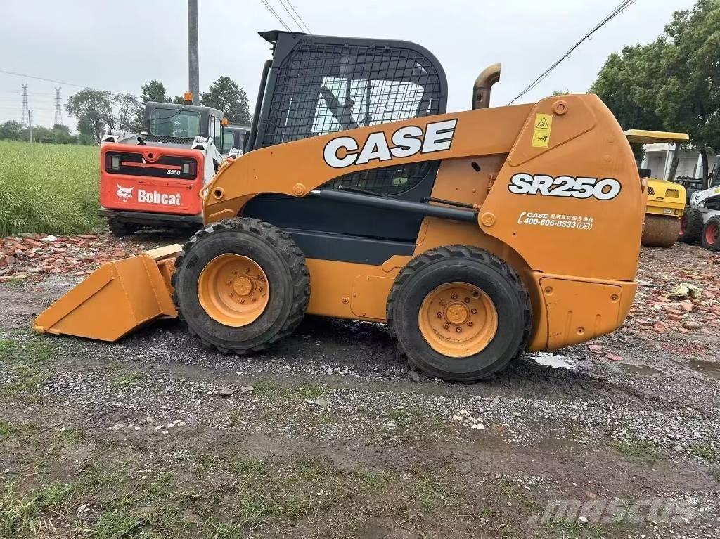 CASE SR 250 Φορτωτάκια