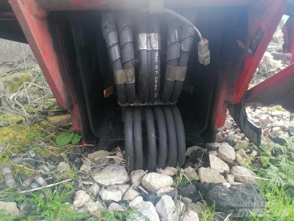 Manitou MT 1740 arm Μπούμες και κουτάλες