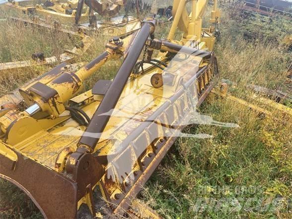 CAT 3852628 Πτερύγια