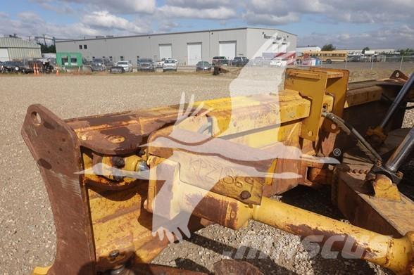 CAT D8T Μπουλντόζες με ερπύστριες