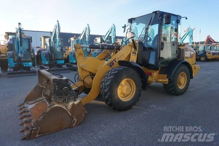 CAT 906 M Φορτωτές με λάστιχα (Τροχοφόροι)