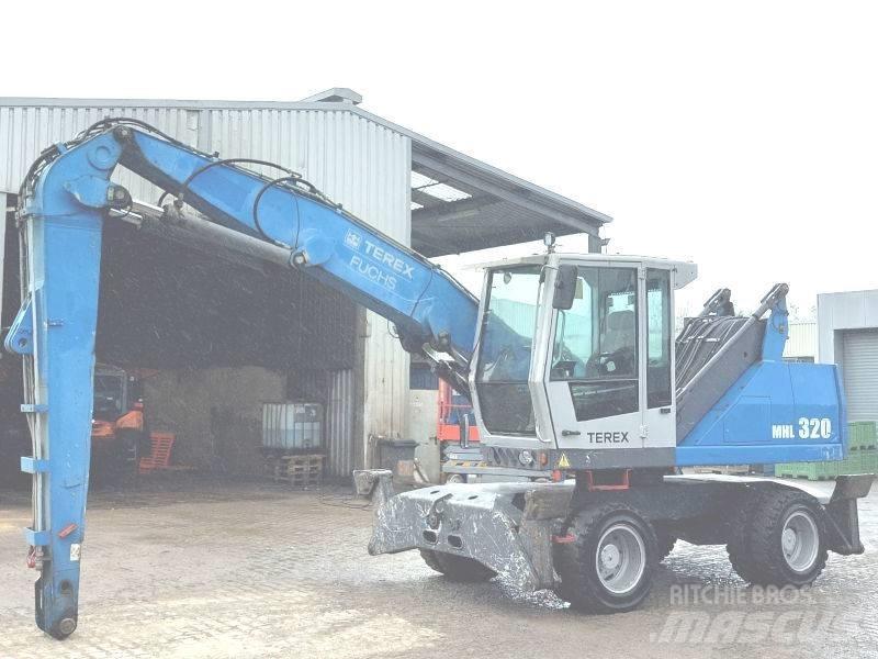 Fuchs MHL 320 D Βιομηχανικά μηχανήματα διαχείρισης αποβλήτων