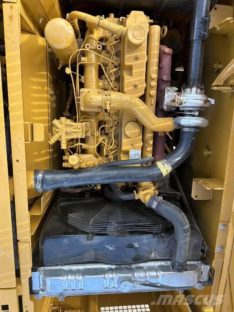 CAT 320 C L Εκσκαφείς με ερπύστριες