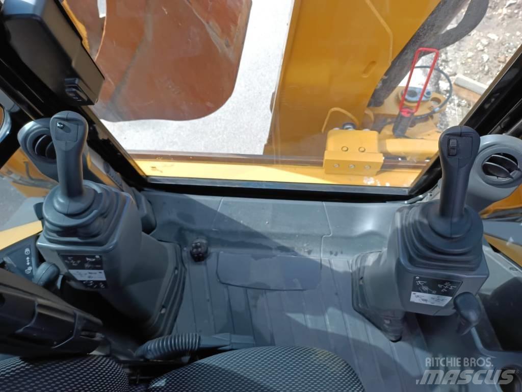 CAT 432 Εκσκαφείς Φορτωτές τύπου JCB