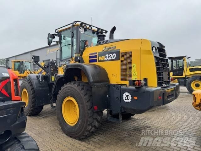 Komatsu WA 320 Φορτωτές με λάστιχα (Τροχοφόροι)