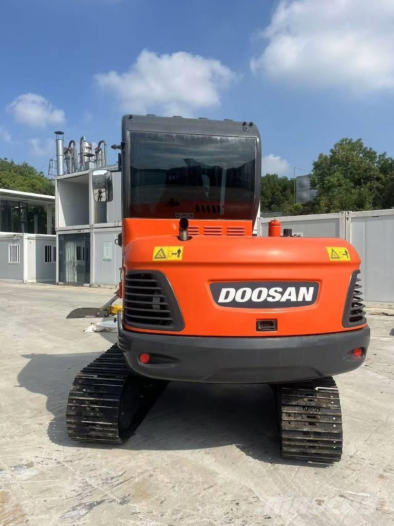 Doosan DX 60-9 C Εκσκαφείς με ερπύστριες
