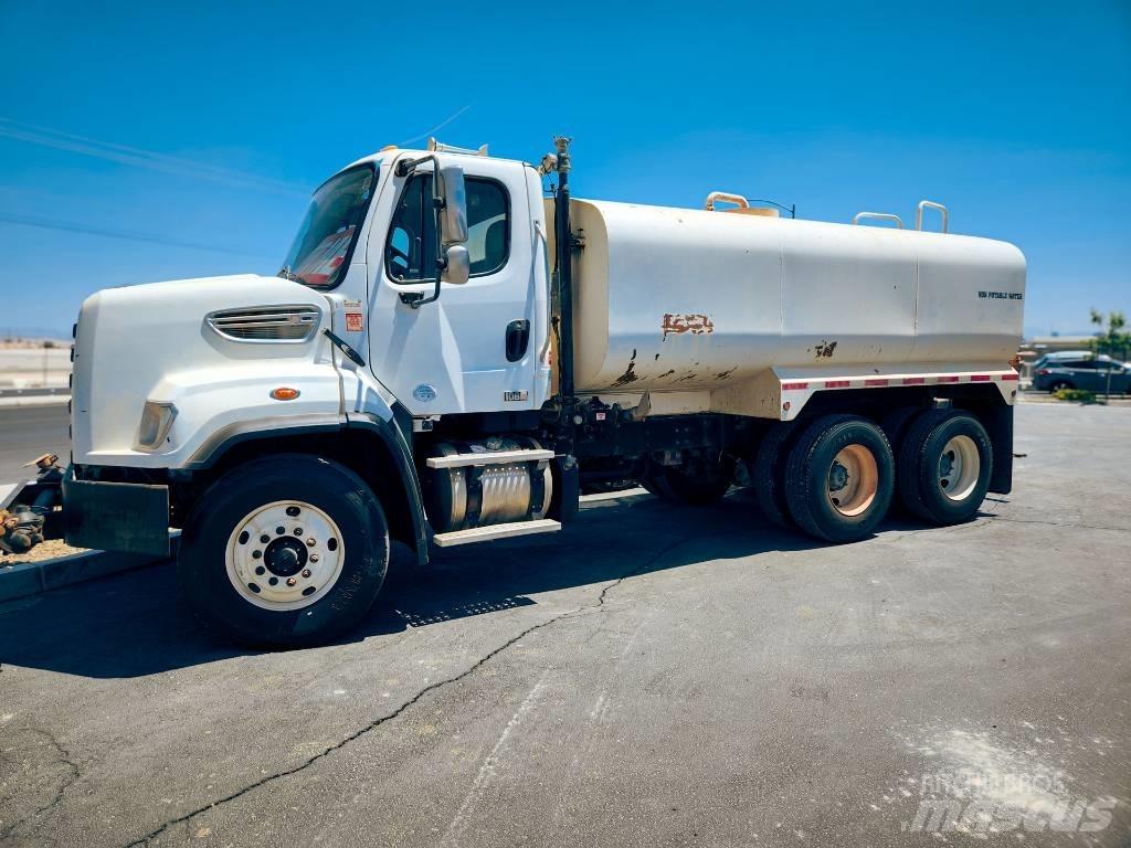 Freightliner 108 SD Βυτία νερού