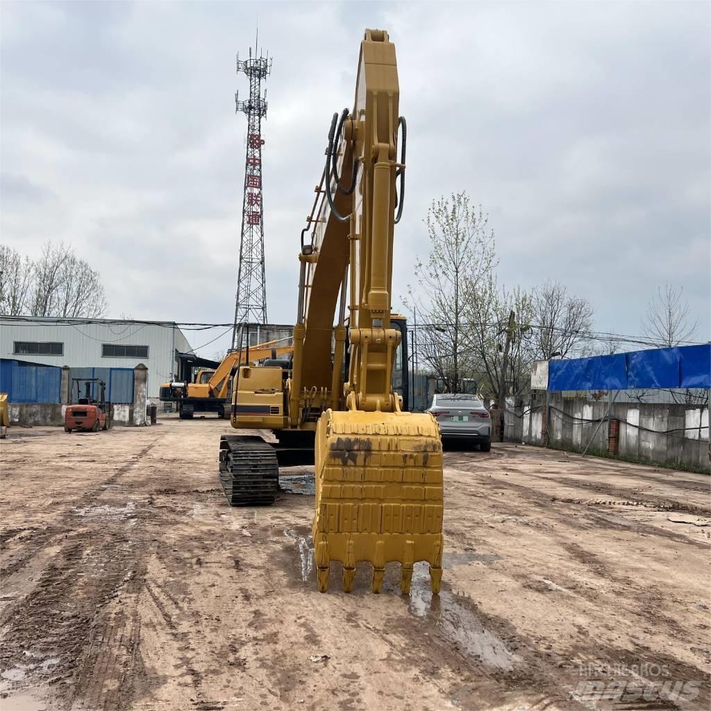 CAT 320 B Εκσκαφείς με ερπύστριες
