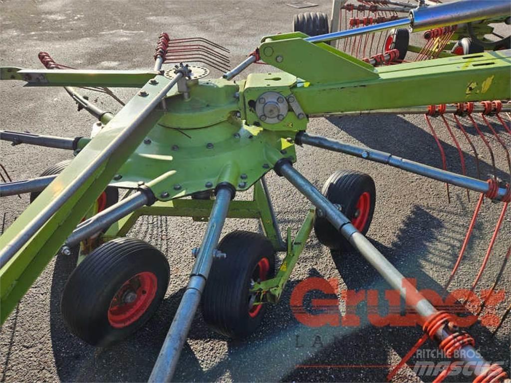 CLAAS Liner 1550 Αναμοχλευτήρες