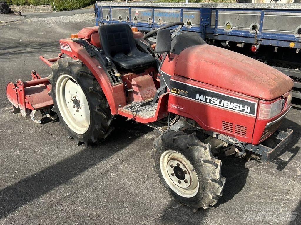 Mitsubishi MT205 Τρακτέρ