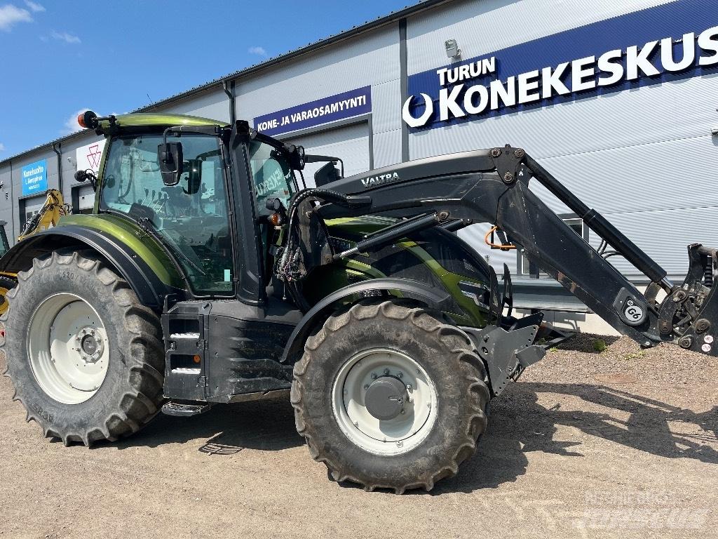 Valtra T 145 Τρακτέρ