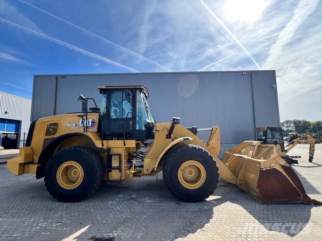 CAT 962M Φορτωτές με λάστιχα (Τροχοφόροι)