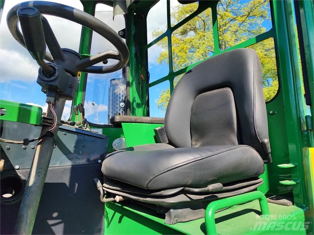 Combilift C4000 Ανυψωτικά στενών δρόμων 4 κατευθύνσεων
