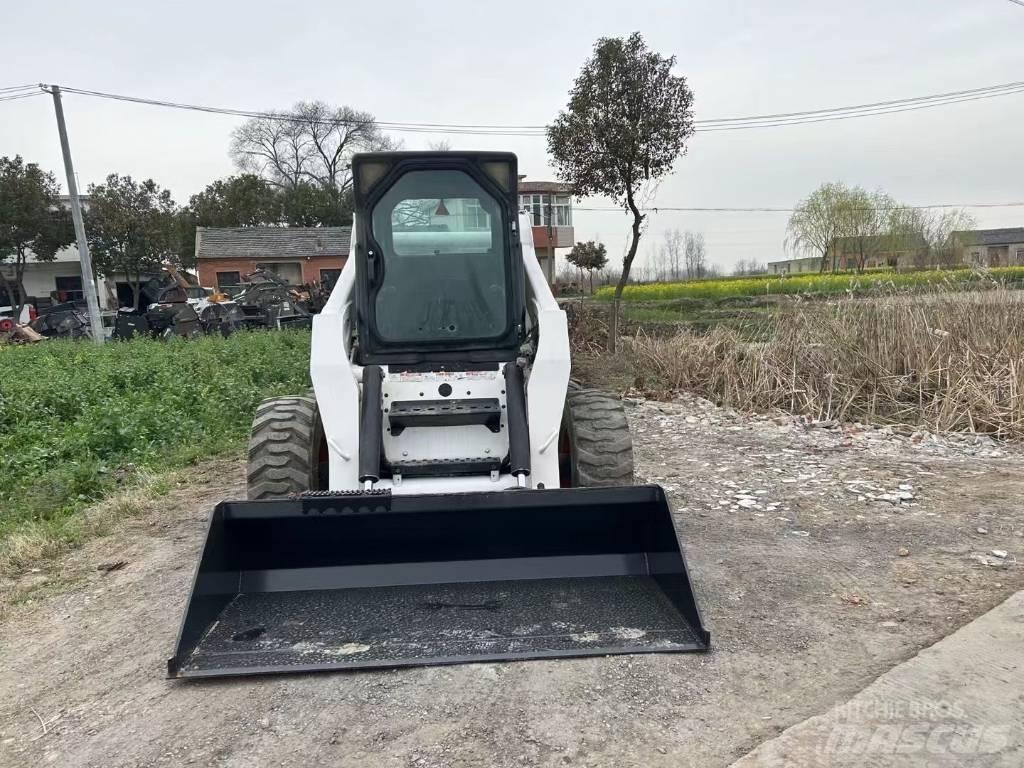 Bobcat S 300 Φορτωτάκια