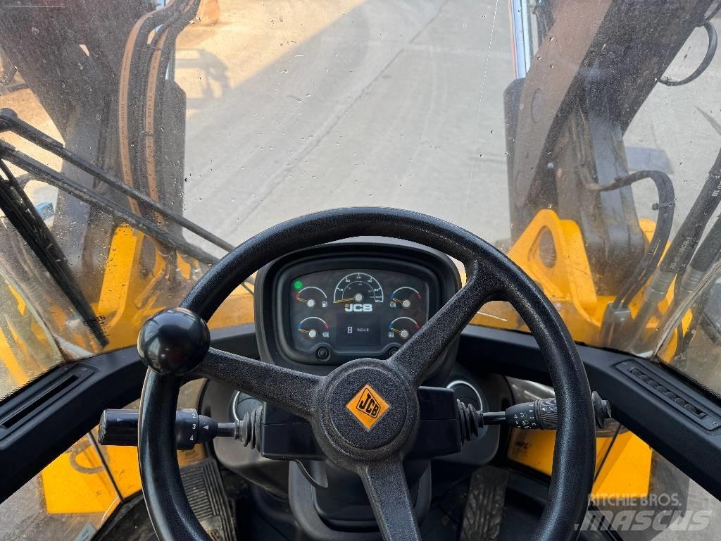 JCB 437 HT Agri Φορτωτές πολλαπλών χρήσεων