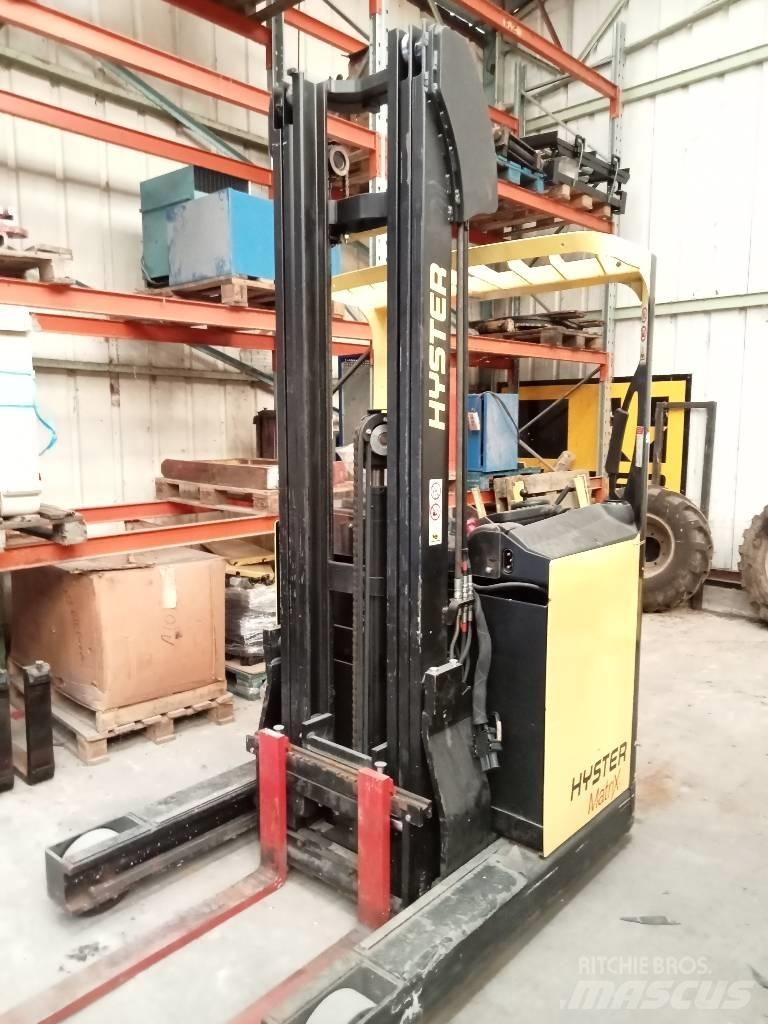 Hyster R1.4 Ανυψωτικά στενών δρόμων