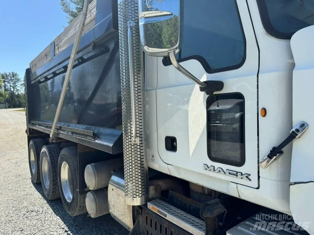 Mack GU713 Φορτηγά Ανατροπή