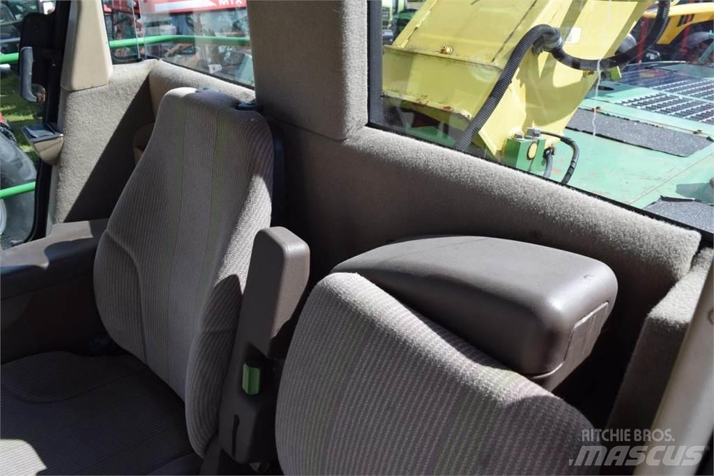 John Deere 7400 Μηχανές χορτονομής