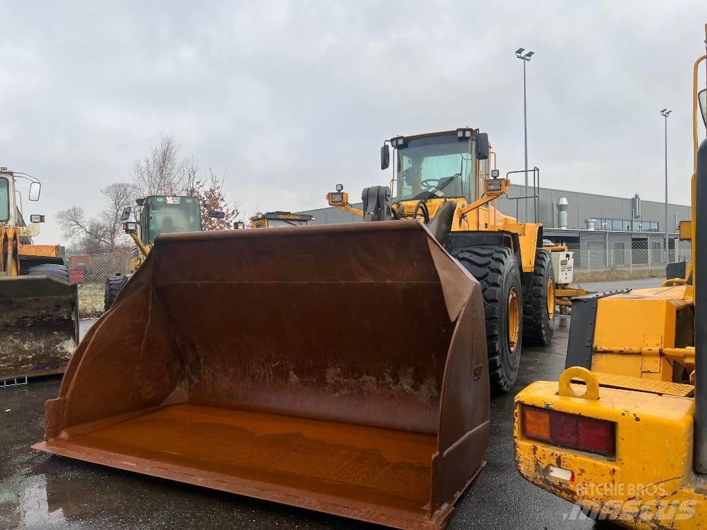 Volvo L 220 E Φορτωτές με λάστιχα (Τροχοφόροι)