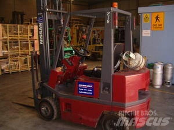 Nissan KAH01A18V Περονοφόρα ανυψωτικά κλαρκ - άλλα