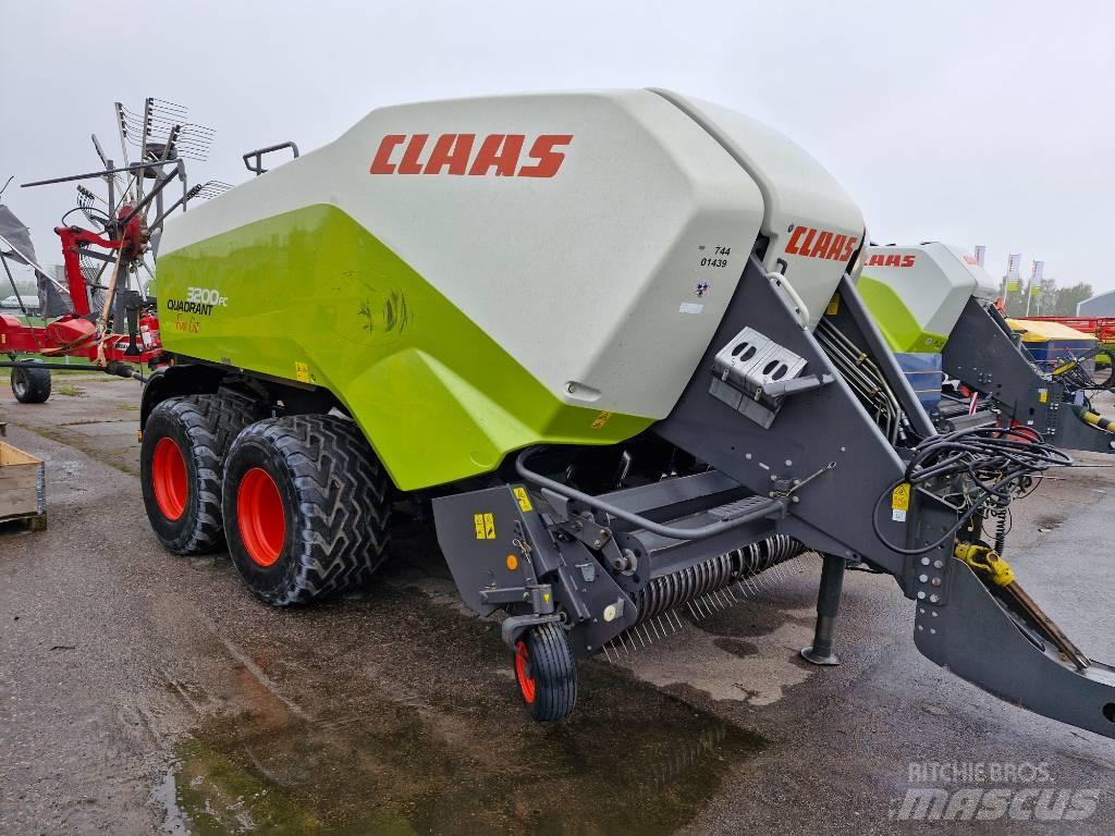 CLAAS Qvadrant 3200 Πρέσες τετράγωνων δεμάτων