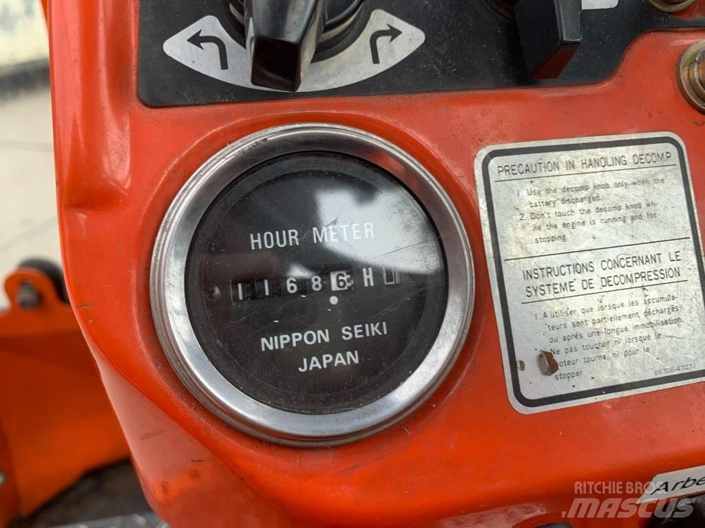 Kubota B 4200 Τρακτέρ