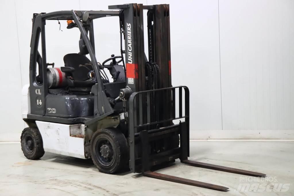 Nissan U1D2A20LQ Περονοφόρα ανυψωτικά κλαρκ με φυσικό αέριο LPG