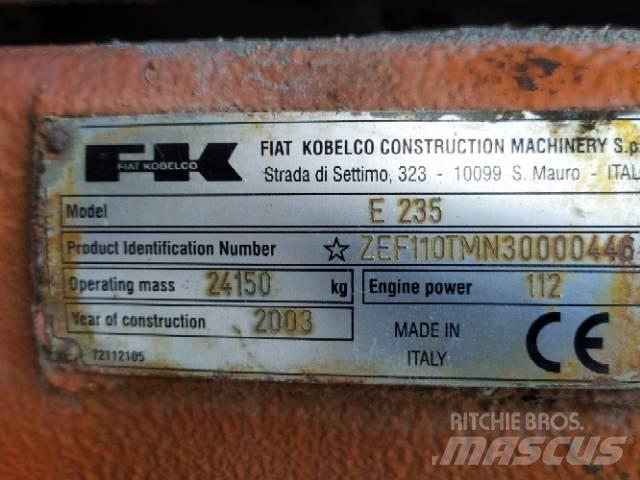 Fiat-Kobelco E 235 Εκσκαφείς με ερπύστριες