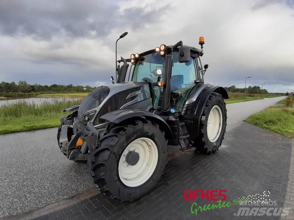 Valtra N134 Τρακτέρ