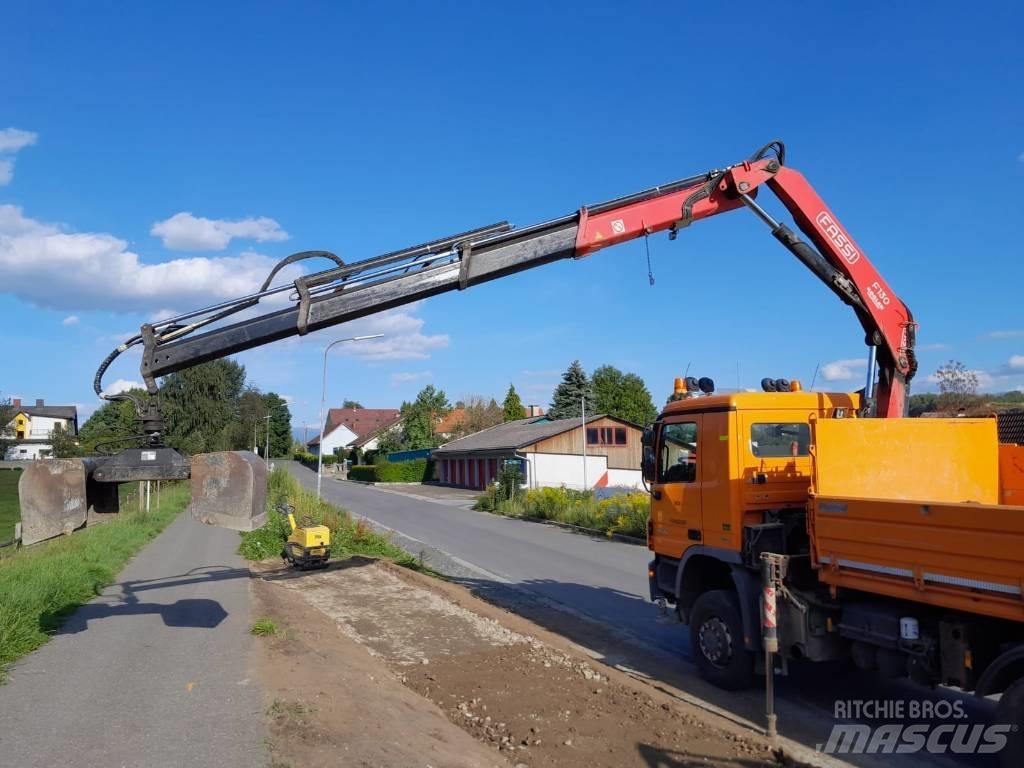 Fassi 130 Γερανοί φορτωτές