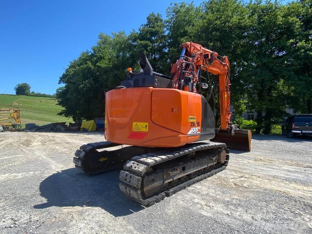 Hitachi ZX 135 US-6 Εκσκαφείς με ερπύστριες