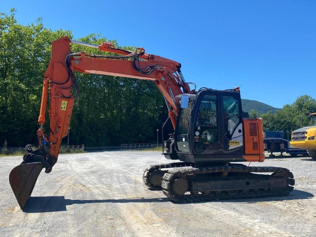 Hitachi ZX 135 US-6 Εκσκαφείς με ερπύστριες