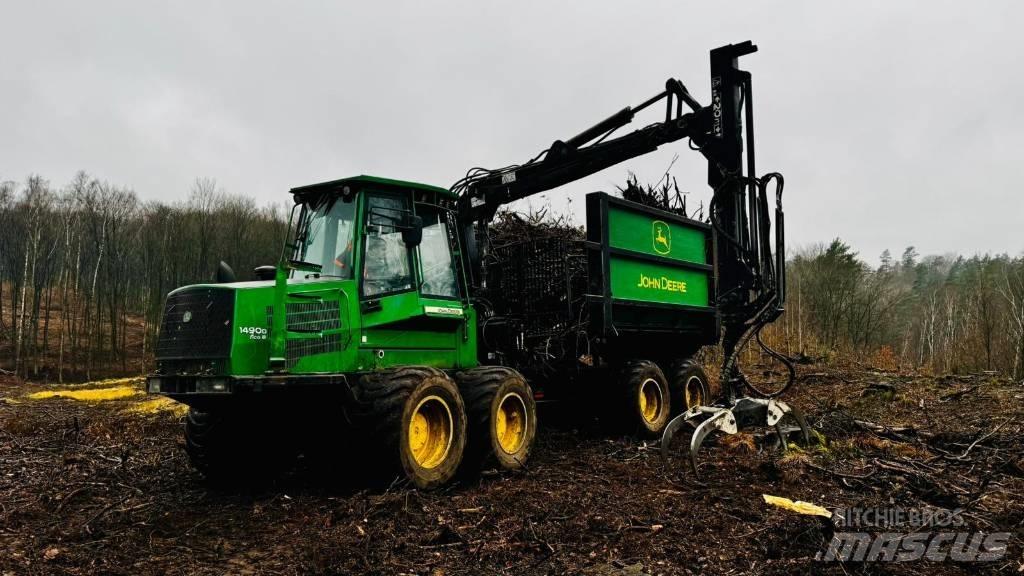 John Deere 1490D Μεταφορείς ξυλείας