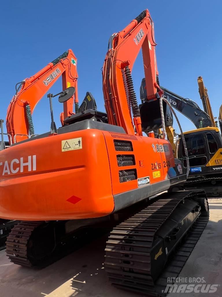 Hitachi ZX200 Εκσκαφείς με ερπύστριες